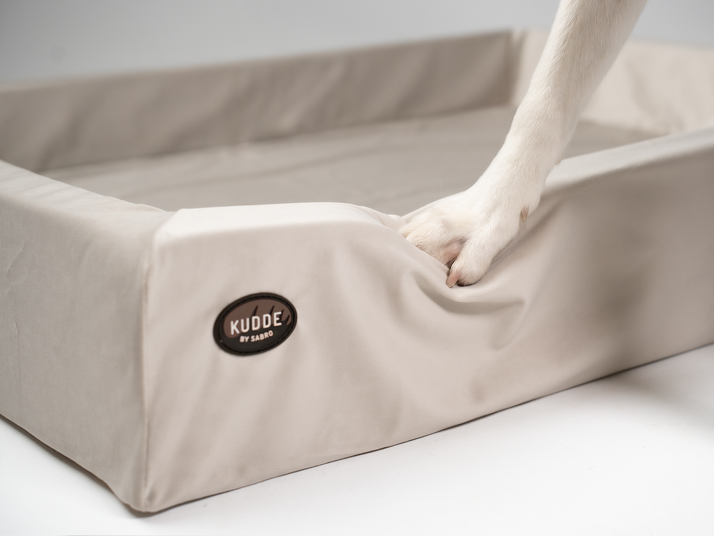 Koiransänky KUDDE Sametti