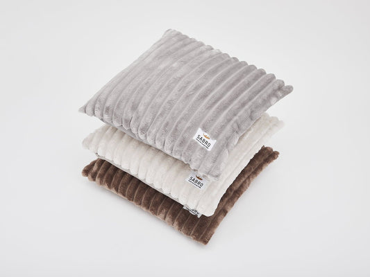 Halaustyyny MJUCKIS leveä vakosametti 