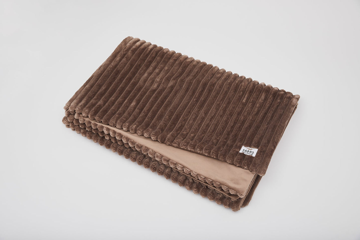 Kääriytymispeitto VÄRME leveä vakosametti 