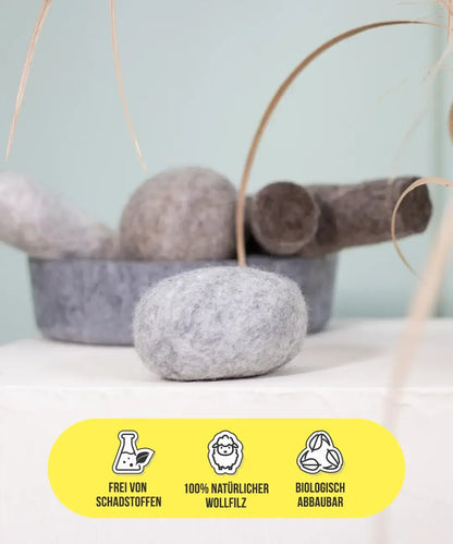 BUDDY. Koiran lelu huopavillasta "Kivipallo" 