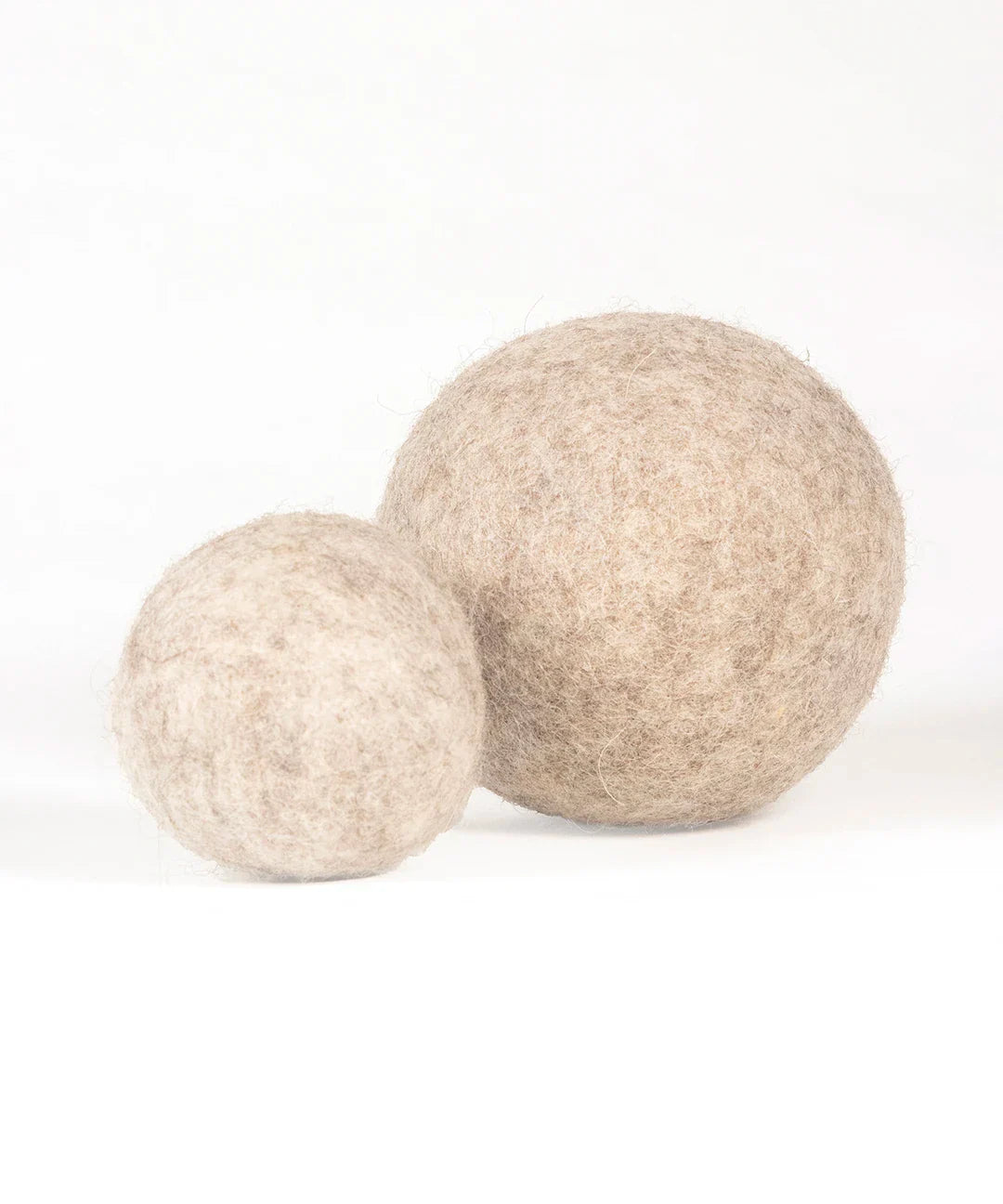 BUDDY. Koiran lelu huopavillasta "Pallo" 