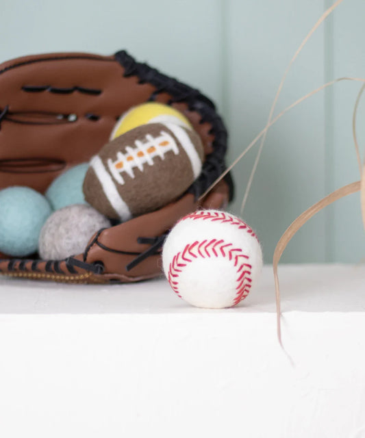 BUDDY. Koiranlelu lampaanvillasta "Baseball" 