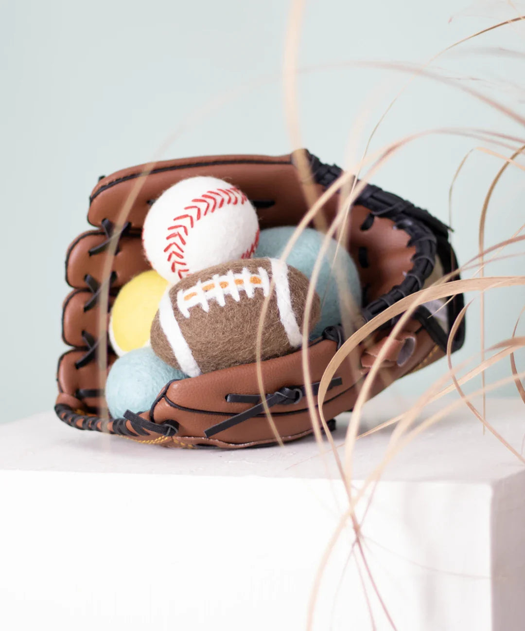 BUDDY. Koiranlelu lampaanvillasta "Baseball" 